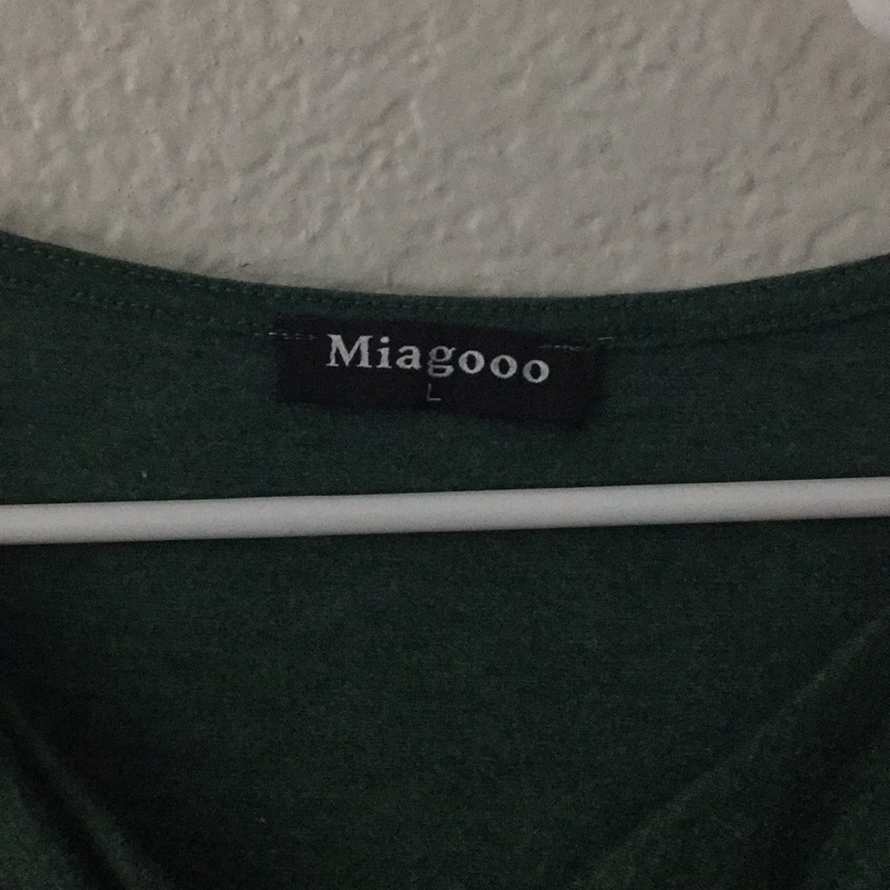 Green tunic - Picture 3 of 4